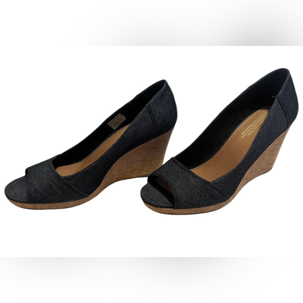 Tom’s Classic Espadrille Wedge Sandal size 10 open toe dark denim
